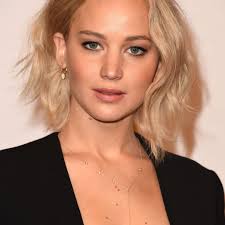 Heavy front fringe covering the forehead can work a great deal in accentuating your eyes. 25 Flattering Short Hairstyles For Round Face Shapes