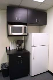 Living room decorating ideas ukg pro employee. Great 60 Cozy Employee Break Room Ideas Https Kidmagz Com 60 Cozy Employee Break Room Ideas Office Break Room Small Break Room Small Space Office