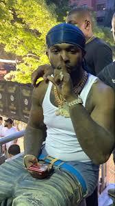 We've gathered more than 5 million images uploaded by our users and sorted them by the most popular ones. Pop Smoke Wallpaper Pop Smoke Cute Rappers Smoke Pictures