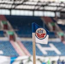 Mit 17 jahren hatte pannewitz sein zweitligadebüt bei hansa rostock gegeben, wechselte dann. Ep6xz18o3tfixm