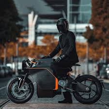 The Saroleamoto Manx7 Is One Of The Most Beautiful Electric Motorcycles Out There Now The Belgian Electric Motorcycle Futuristic Motorcycle Motorcycle