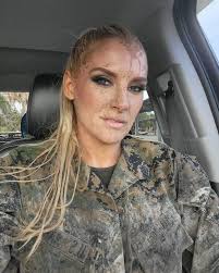 Pin de Deborah Spears en New en 2025