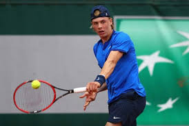 Shapovalov is currently ranked number 10 in the world, and was the youngest to enter the top 30 in 2018. Denis Shapovalov Age 8 Gotasdelorenzo