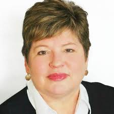 Lisa Nobles, REALTOR®, Team Leader