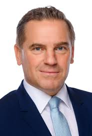 HEUKING appoints four female lawyers as Salaried Partners