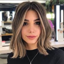 59 Neue Schone Frisuren Gestuft In 2020 Brown Blonde Hair Gorgeous Hair Color Highlights Brown Hair Short