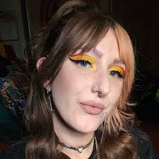 Chantal Leonard (@channieleo)