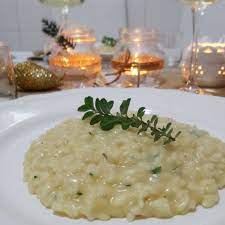 Gli utenti con dispositivo touch possono spostarsi sullo schermo toccandolo o scorrendolo con le dita. Risotto Al Prosecco Mantecato Con Burro E Aromi Freschi La Ricetta Su Sweet Pic