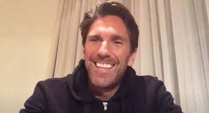 Henrik lundqvist (born march 2, 1982) is an athlete from sweden who competes in ice hockey. Henrik Lundqvist Resumes Light Workouts After Comeback Bid Paused Due To Complications