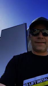 US Marble & Granite in Illinois has their first 2 No Lift Trailers