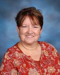 Laura Braatz's Instagram, Twitter & Facebook