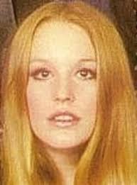 Who is Lynn Carey dating? Lynn Carey boyfriend, husband