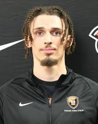 Donovan Henderson's Instagram, Twitter & Facebook