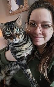 Amber Arneson's Instagram, Twitter & Facebook