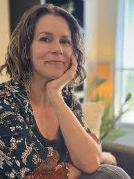 Miranda Duncan's Instagram, Twitter & Facebook