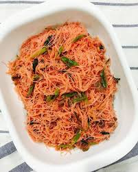 Resep bihun goreng kampung sedap. Cik Wan Kitchen Bihun Goreng Talam Kelate Kaler Pink