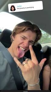 Alex Sampson and Jordi Dating