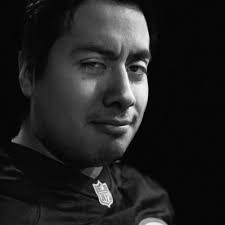 Erik Ojeda (@e13ojeda)