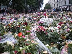 Bombeangrepet på regjeringskvartalet og massedrapet på utøya er de verste terrorhandlingene i norge etter andre verdenskrig. Terrorattentaten I Norge 2011 Wikipedia