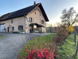 Le réseau des fermes d'avenir. La Ferme Du Rond Bois Se Cherche Un Avenir Rfj Votre Radio Regionale
