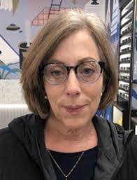 Randi Hammer's Instagram, Twitter & Facebook