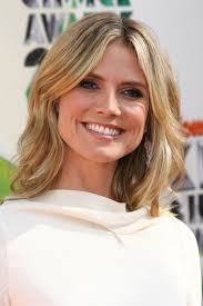 Black Female Actresses Over 40 15 Truly Hottest Hollywood Women Over 40 Heidi Klum Hair Hair Styles Cool Hairstyles