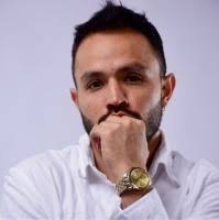 300+ "Vega-zuniga" profiles