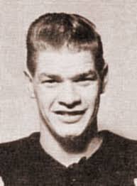 Player photos for the 1951-52 Oshawa Generals at hockeydb.com