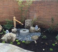 They often combine the basic elements of plants, water, and rocks with simple, clean lines to create a tranquil retreat. Small Japanese Courtyard Garden Hometalk