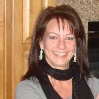 Lisa Geyer's Instagram, Twitter & Facebook