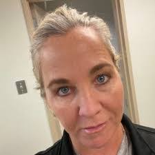 Jennifer Vanderford's Instagram, Twitter & Facebook