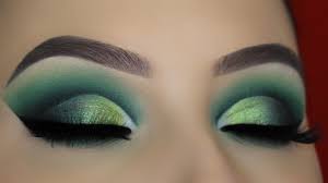 green smokey cut crease makeup tutorial