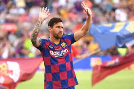 Often touted in the media as new maradona, messi has been publicly named as his successor by diego maradona himself. Fc Barcelona Have A Specific Date Planned For Lionel Messi S Return