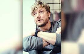 Bereits anfang 2020 hatte samu haber öffentlich erklärt. Voice Of Germany Coach Samu Haber Schockiert Mit Krimineller Vergangenheit Fotos Kosmo