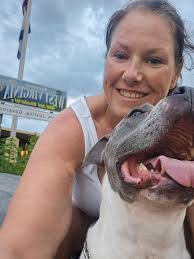 What seasonal office jobs are available in the Northwest area for a  workamper with administrative experience?