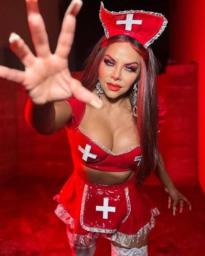 dollskill 🩸 First Aid Babe Costume Set - Gimme Some Lip Heeled Boots #dollskill #halloween #trickzntreatz #nurse #costume #makeup #hair #losangeles #california