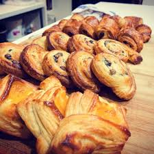 French Bakeries Are World Famous For Their Flaky Buttery Pastries In This Croissant Baking Class In Paris You Will Lear French Pastries Baking Classes Baking
