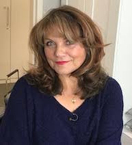 Debbie Flint's Instagram, Twitter & Facebook