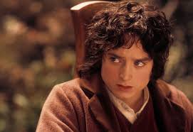 Elijah Wood In The Lord Of The Rings The Fellowship Of The Ring Lord Of The Rings Frodo Baggins The Hobbit