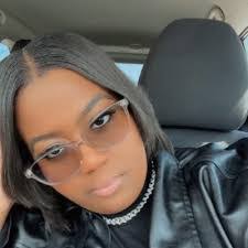 Jasmine Gray's Instagram, Twitter & Facebook