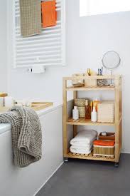 Ikea billy vitrine regal schrank birke ca h 202 x b 80 x t 30. Ikea Styling Dekotipps Furs Bad Ein Bad Vier Mal Anders Familienbad