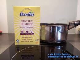 Voici les 5 meilleures méthodes. 5 Astuces Efficaces Pour Recurer Facilement Une Casserole Brulee