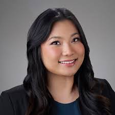 Janet Nazario's Instagram, Twitter & Facebook