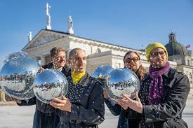 Discothèque in south florida a discothèque (french pronunciation: The Mayor Of Vilnius Promised To Organize Open Air Discotheque In Case Lithuania The Roop Wins Eurovision 2021 Eurovision