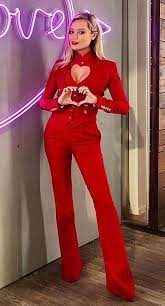 Pin On Laura Whitmore