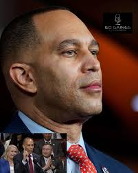 🔸⭐️🔸⭐️🔸⭐️🔸 BREAKING: House Democratic Leader #HakeemJeffries has  shattered the record for the longest House floor remarks in U.S. history,  surpassing the previous mark that was set by Republican Rep. Kevin McCarthy  in