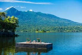 Охо де агуа, чарко верде, вулканы, лагуны и пляжи. Nicaragua Insider S Travel Guide