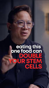 🍫 Did you know dark chocolate can help support stem cell activity and  heart health? ❤️‍🩹 Dark chocolate is rich in proanthocyanidins—plant  compounds that enter the bloodstream and help your body repair