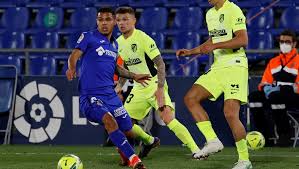 Cucho hernandez with a great goal vs aston villa! Cucho Hernandez Successfully Operated For A Fracture In The Metatarsal Of One Foot Junipersports
