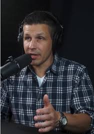 The Neon Confidential Podcast (@neonconfidential)